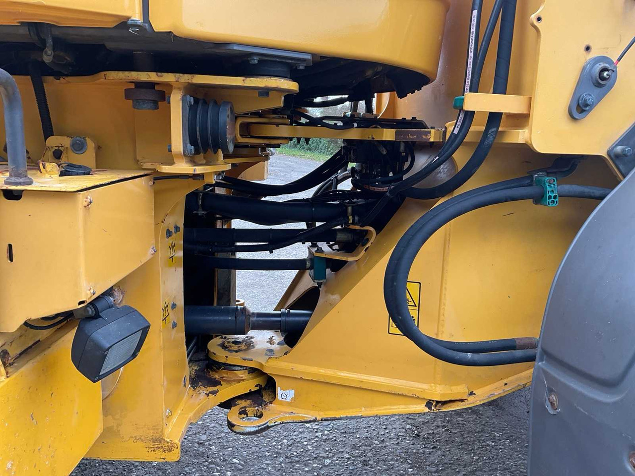 Wheel loader 2012 VOLVO L60G SHOVEL