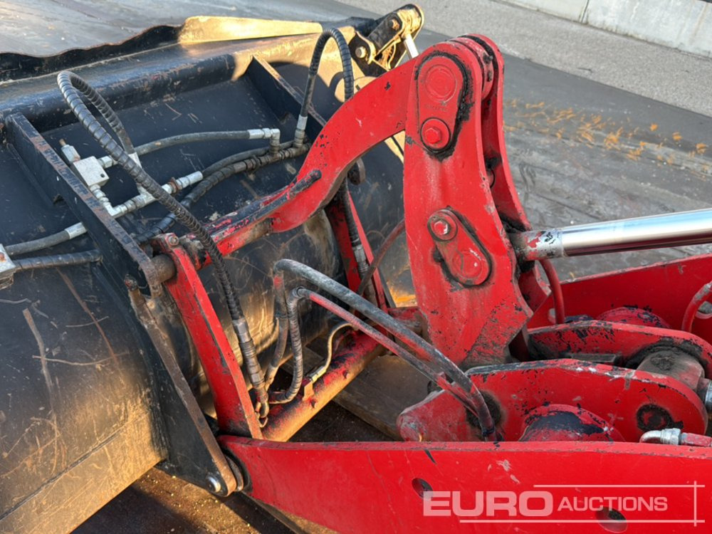 Wheel loader 2013 JCB 406 B