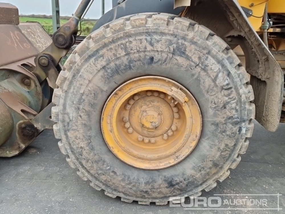 Wheel loader 2013 Volvo L120G