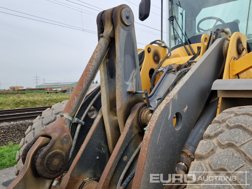 Wheel loader 2013 Volvo L120G