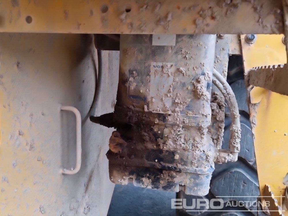 Wheel loader 2013 Volvo L120G