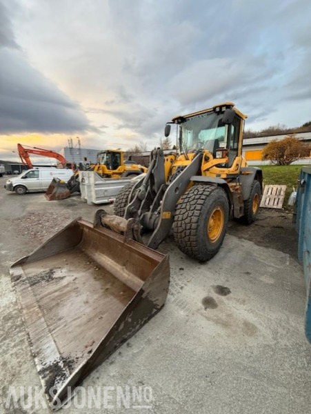Wheel loader 2013 Volvo L70G