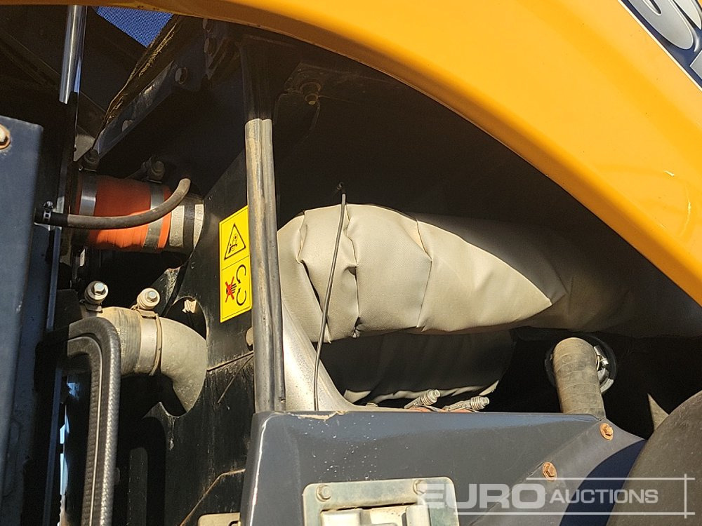 Wheel loader 2014 Case 1121F