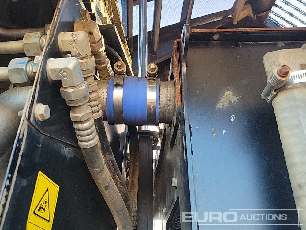 Wheel loader 2014 Case 1121F