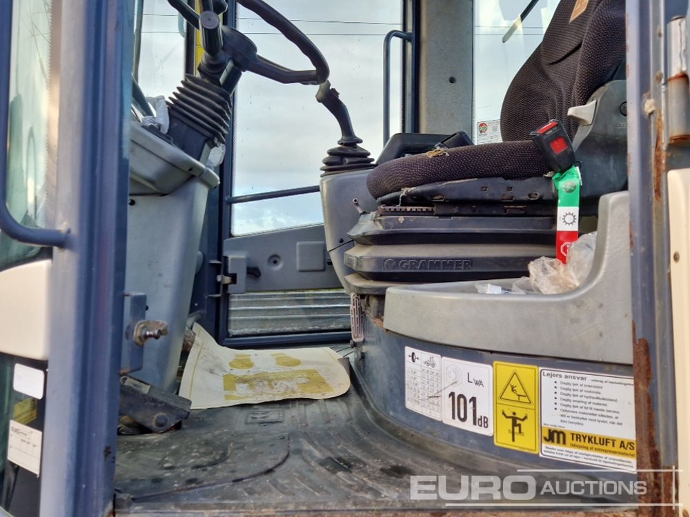 Wheel loader 2014 Terex TL100