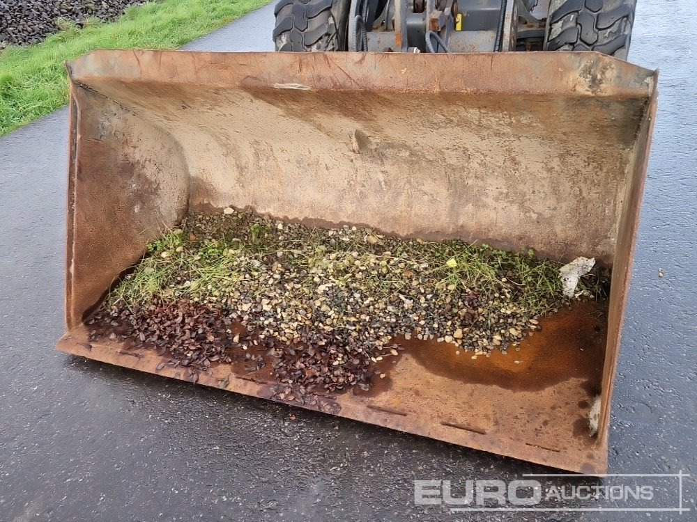 Wheel loader 2014 Terex TL100