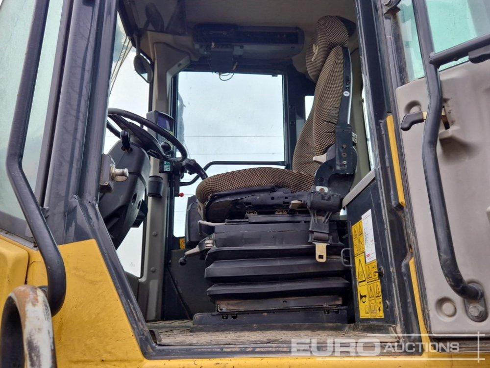 Wheel loader 2015 Komatsu WA470-7