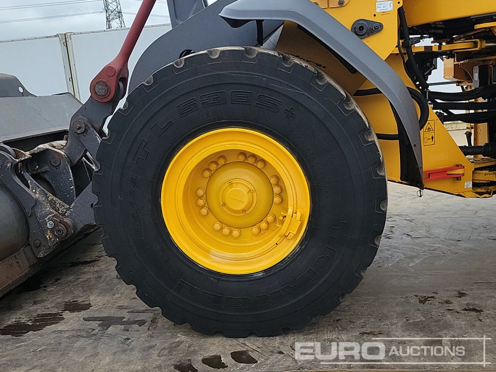 Wheel loader 2015 Volvo L110H
