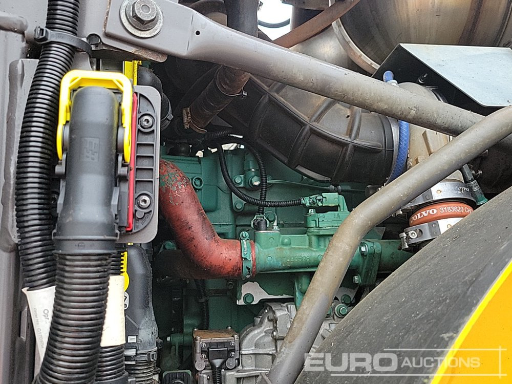 Wheel loader 2015 Volvo L110H