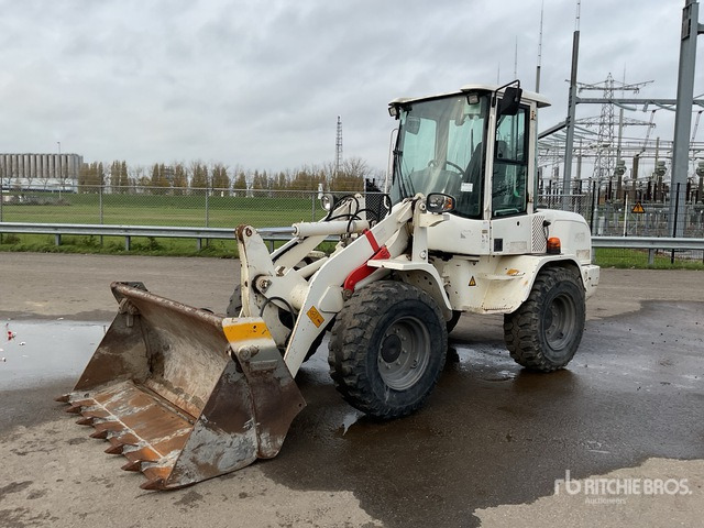 Wheel loader 2015 Volvo L30G Wheel Loader