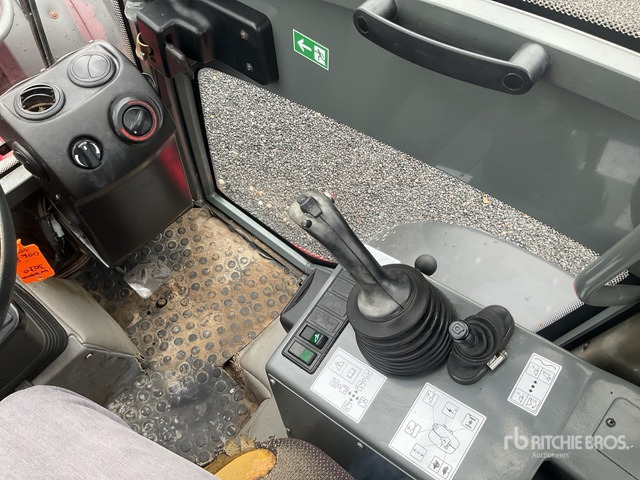 Wheel loader 2015 Weidemann 3070T Wheel Loader