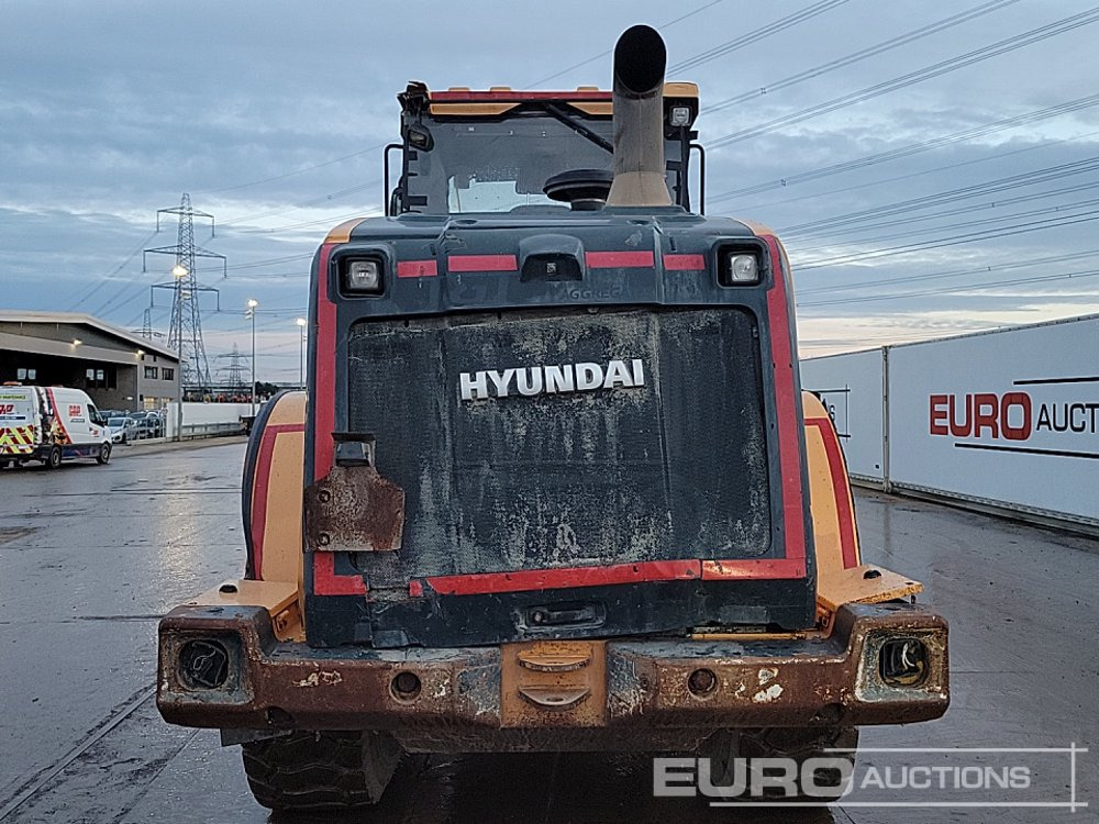 Wheel loader 2016 Hyundai HL940
