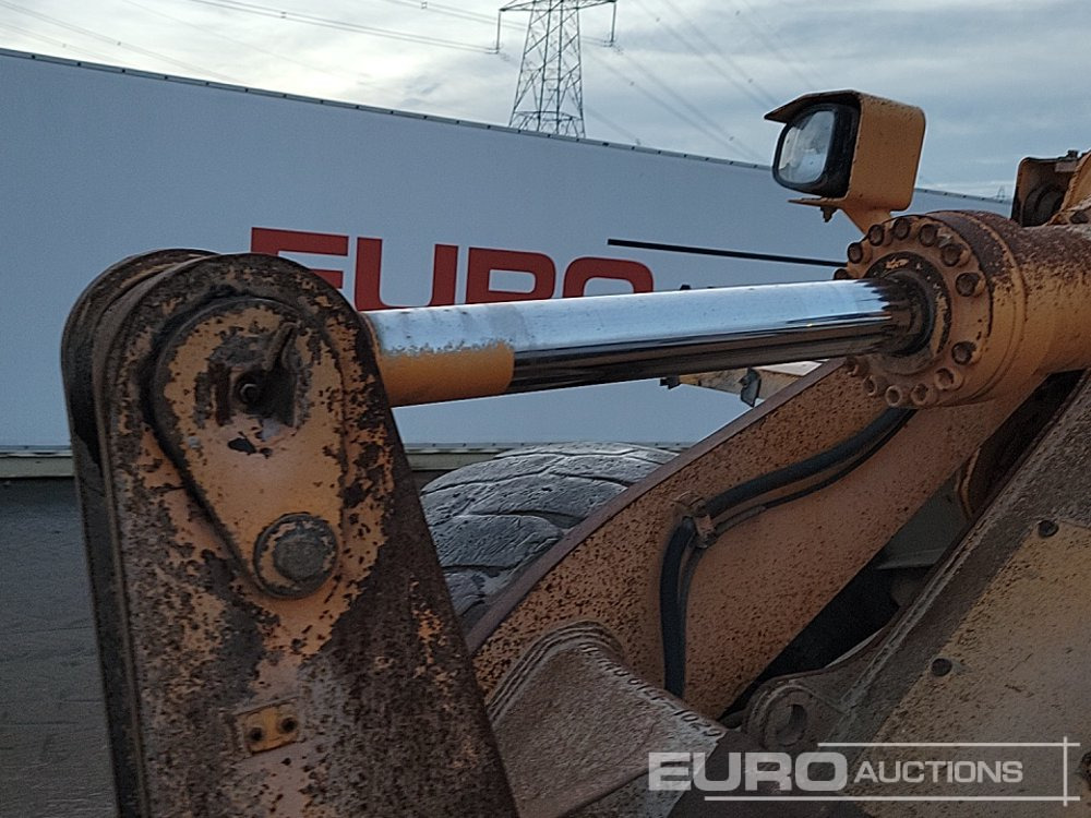 Wheel loader 2016 Hyundai HL940