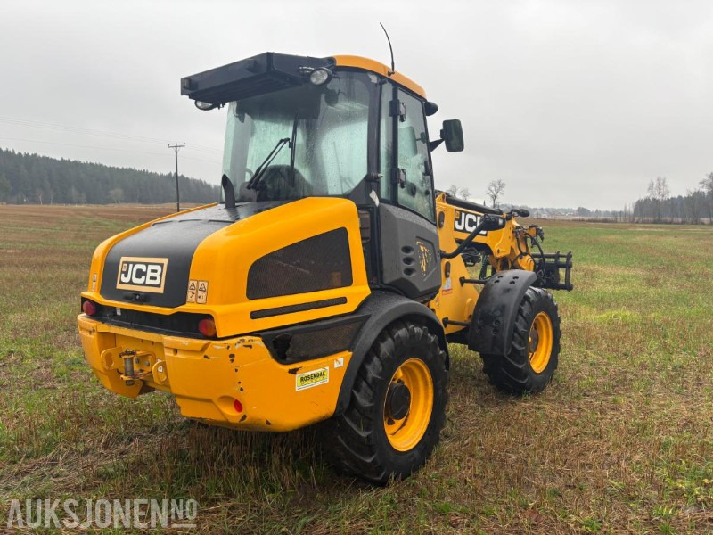 Wheel loader 2016 JCB TM 220 AGRI
