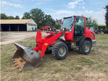 Wheel loader  2017 Case 121F Wheel Loader
