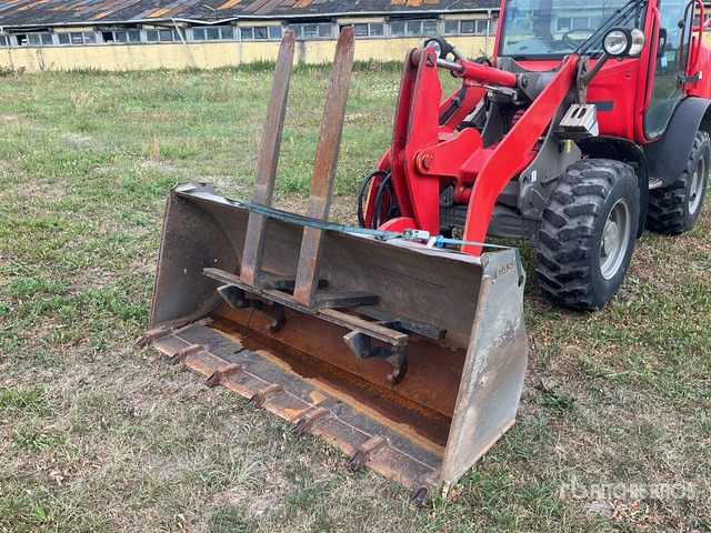 Wheel loader 2017 Case 121F Wheel Loader