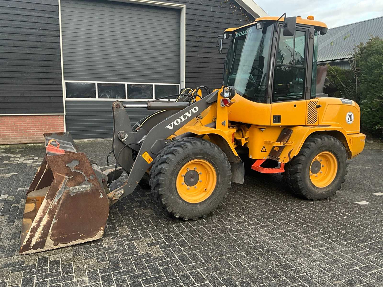 Wheel loader 2017 VOLVO L30G SHOVEL