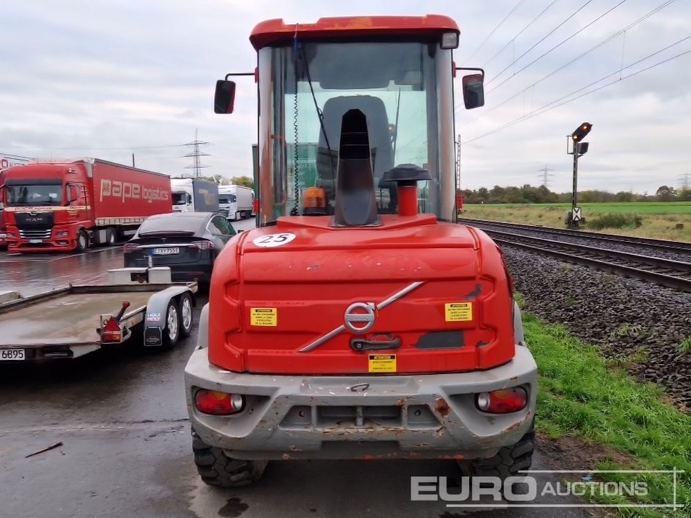 Wheel loader 2017 Volvo L30G