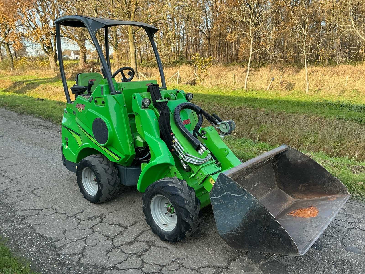 Wheel loader 2018 AVANT M528 SHOVEL