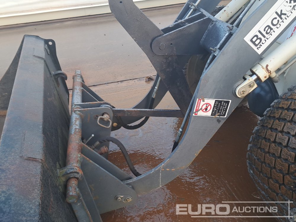 Wheel loader 2018 Black & White ZL08F