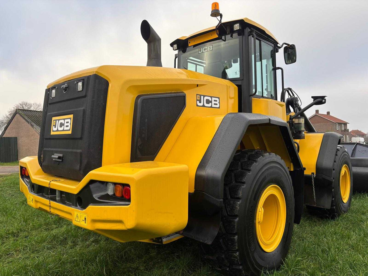 Wheel loader 2018 JCB 437 SHOVEL