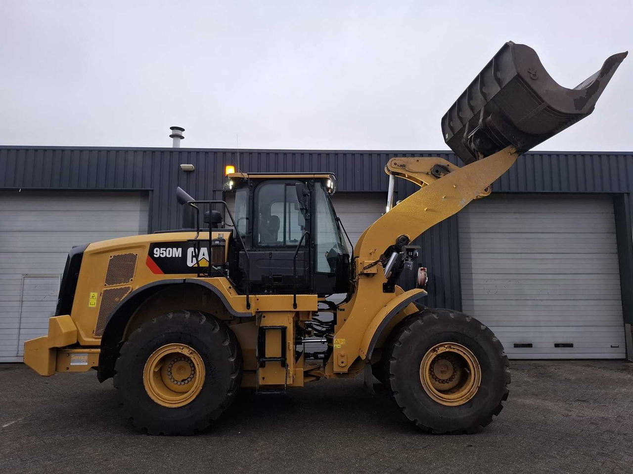 Wheel loader 2019 CATERPILLAR 950M SHOVEL