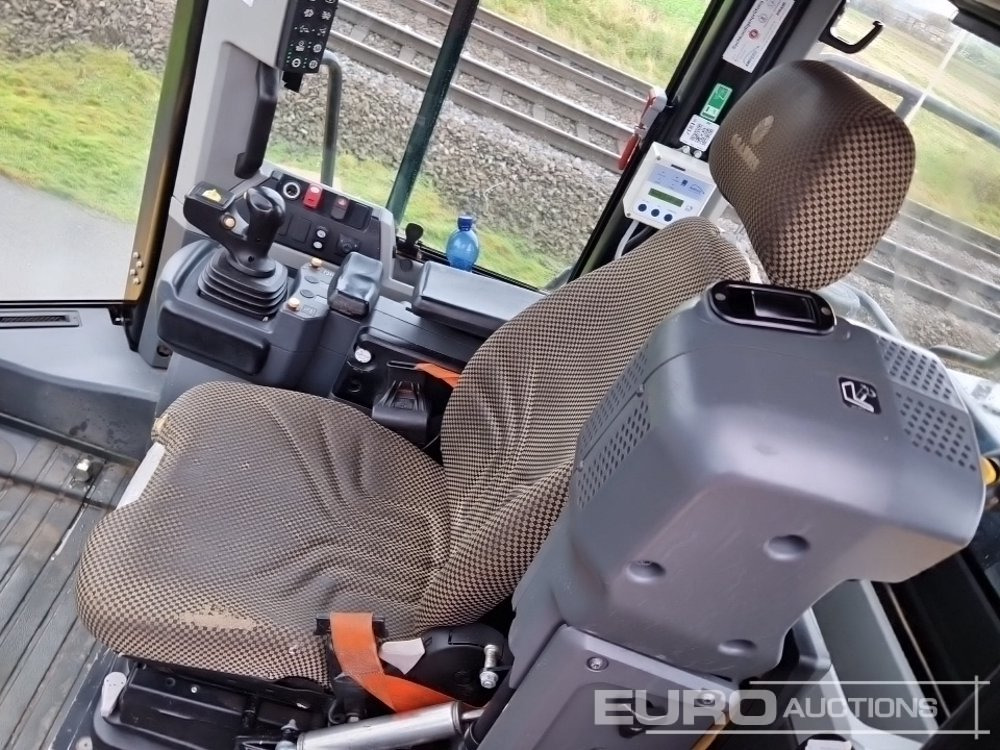 Wheel loader 2019 CAT 966M