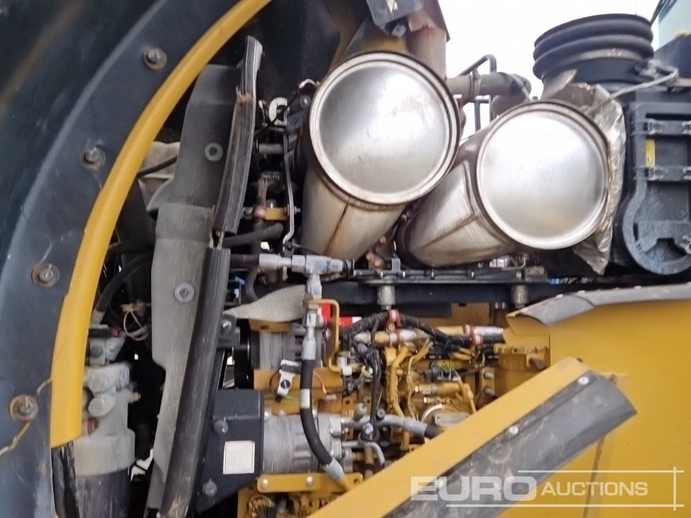 Wheel loader 2019 CAT 966M