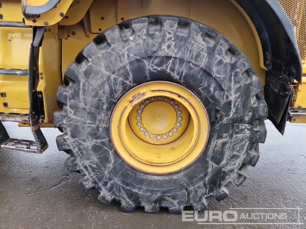 Wheel loader 2019 CAT 966M