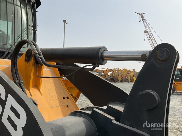 Wheel loader 2019 JCB 437-4