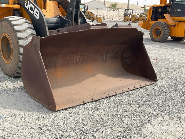 Wheel loader 2019 JCB 437-4