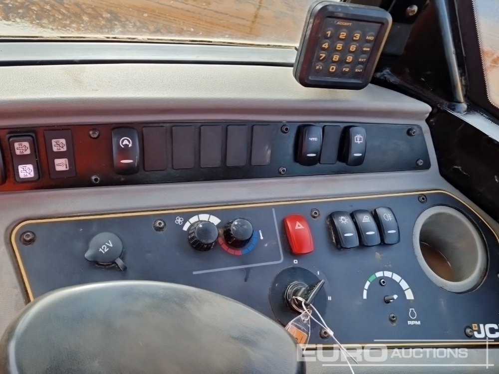 Wheel loader 2021 JCB 406 SVC