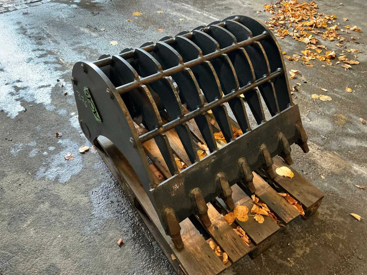 Wheel loader ACB - 2021 - SCREENING BUCKET 1000MM 247L B75W B95W