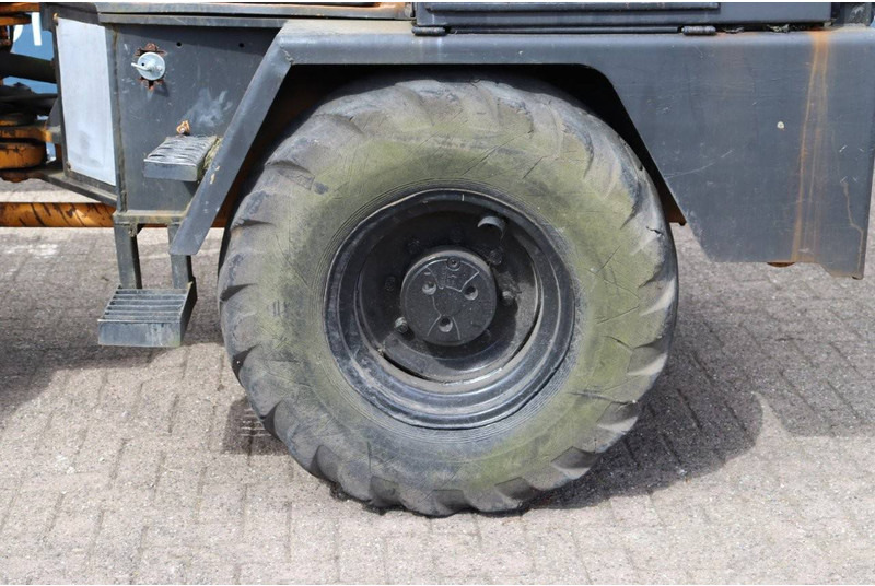 Wheel loader Ahlmann AL8C