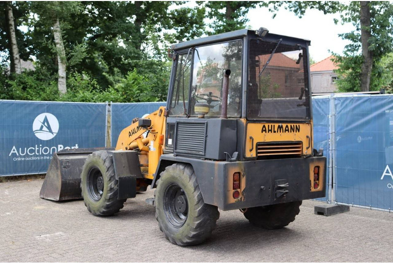 Wheel loader Ahlmann AL8C