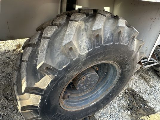 Wheel loader Ahlmann AS90 Rotative  16500 € HT