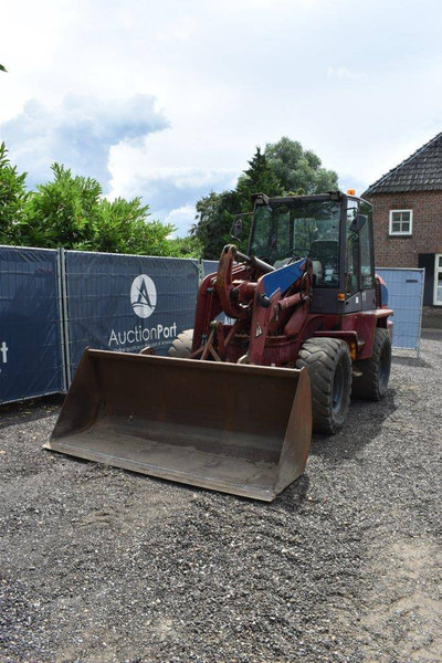 Wheel loader Ahlmann AZ85