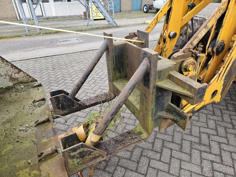 Wheel loader Ahlmann AZ9