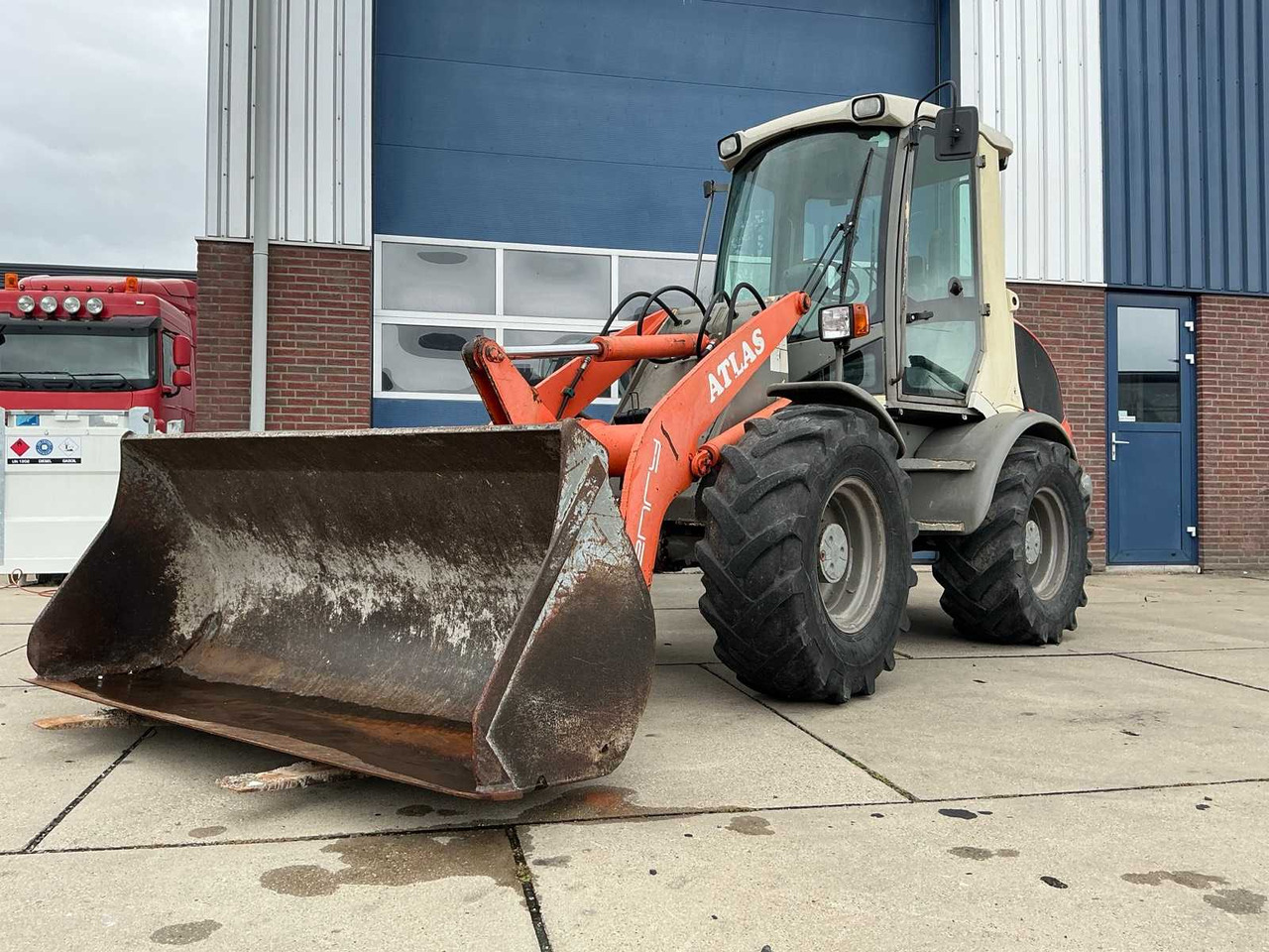 Wheel loader Atlas 652