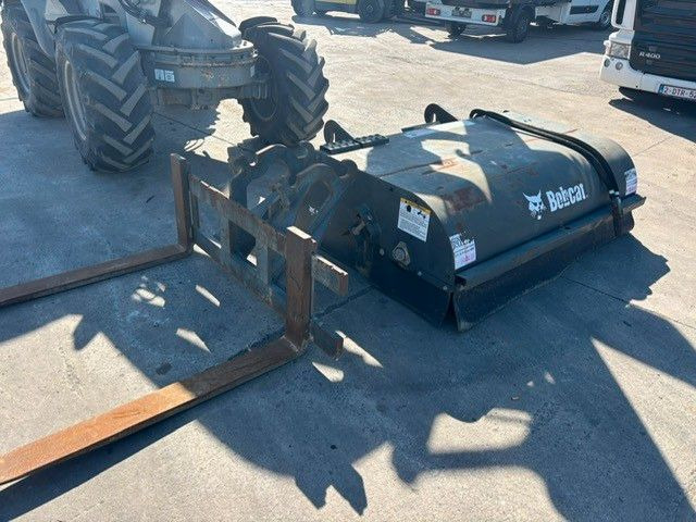 Wheel loader Atlas 75e S. Schaufel, Gabel, Bürste.