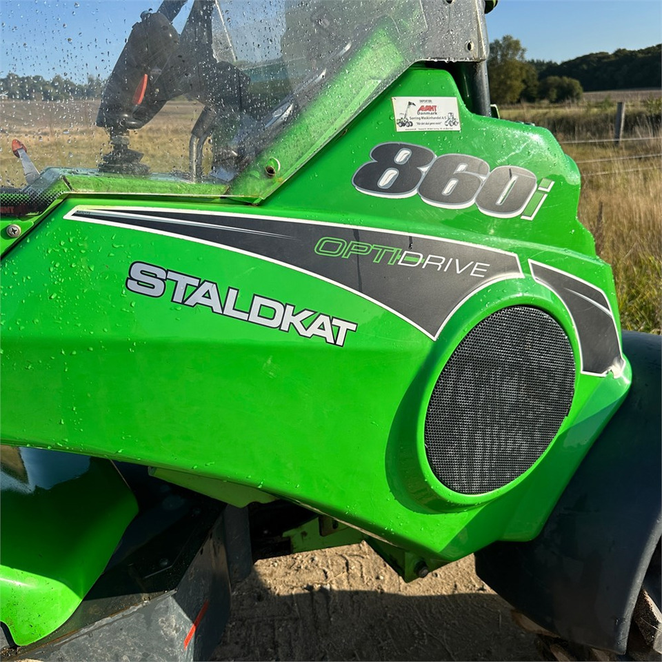 Wheel loader Avant 860 i