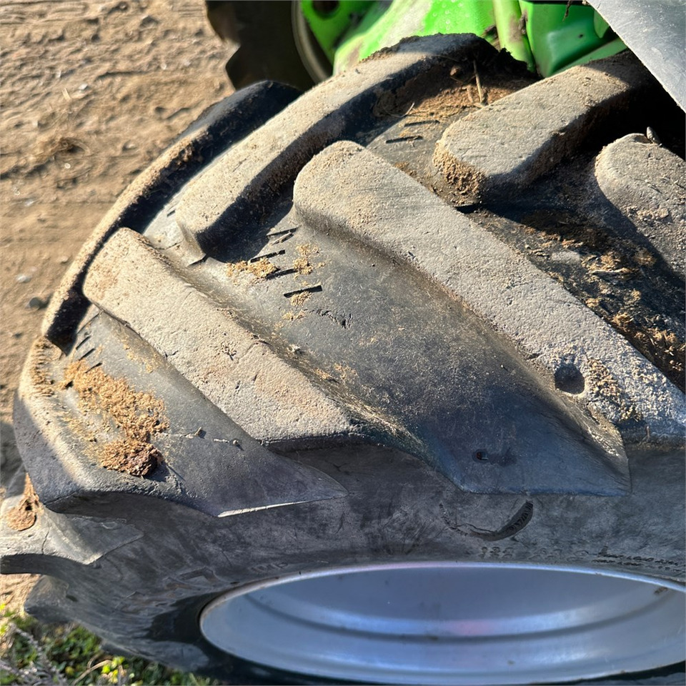 Wheel loader Avant 860 i