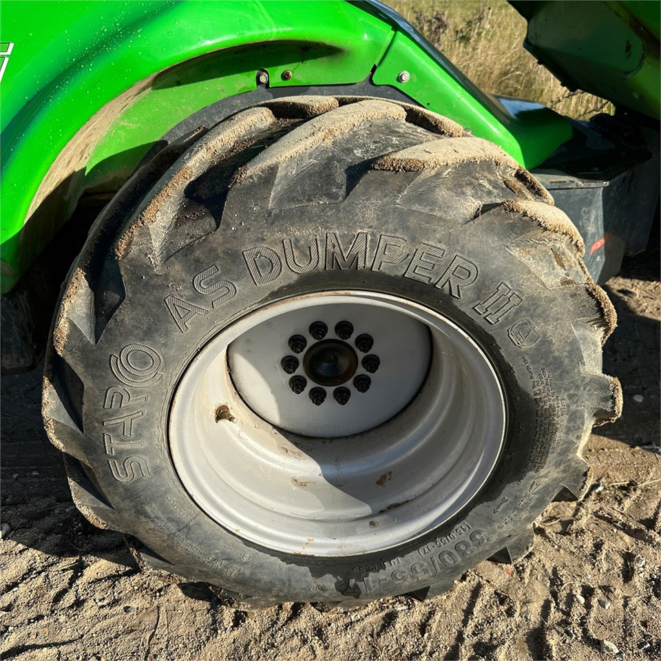 Wheel loader Avant 860 i