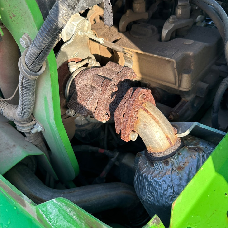 Wheel loader Avant 860 i