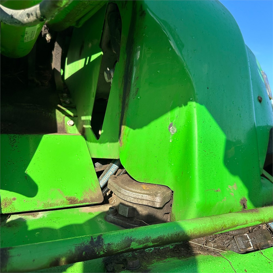 Wheel loader Avant 860 i