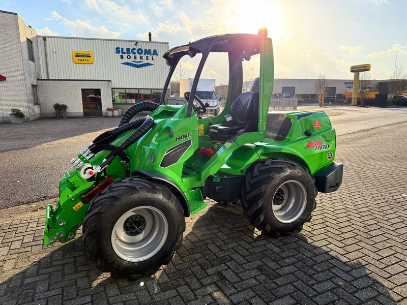 Wheel loader Avant 860i TDL+