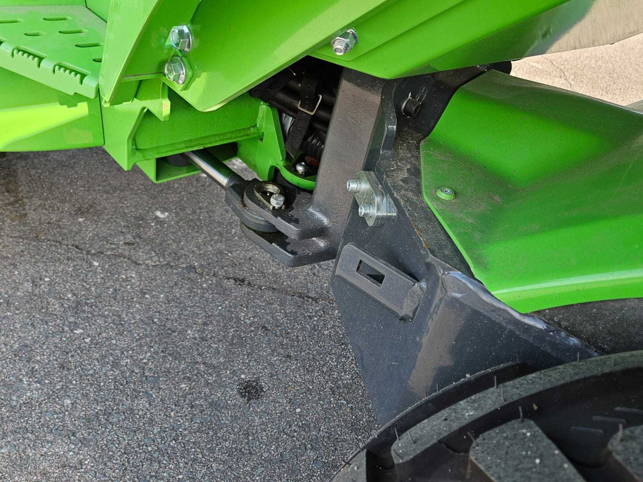 Wheel loader Avant E 527