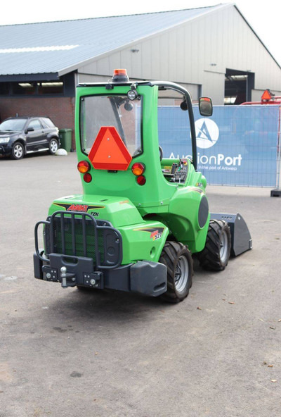 Wheel loader Avant E 527 TDL