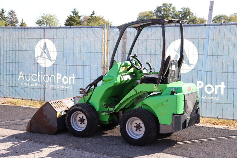 Wheel loader Avant M420