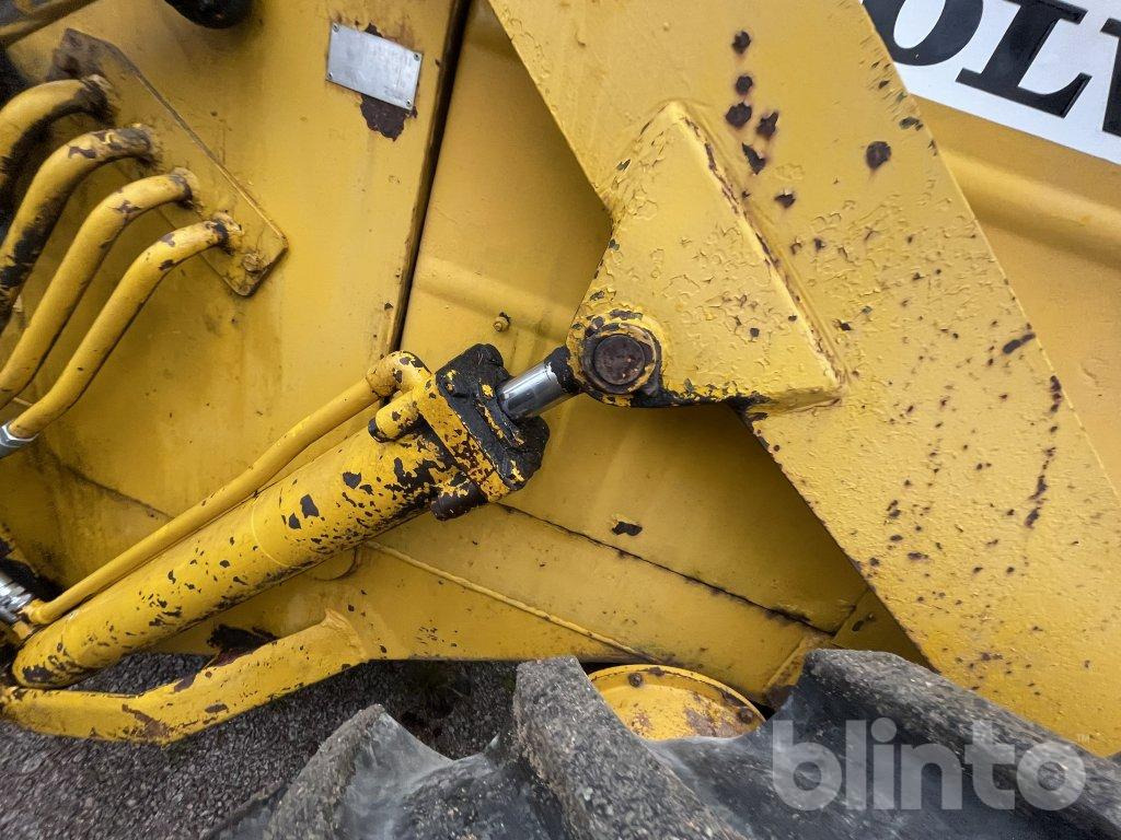 Wheel loader BM H10 2053